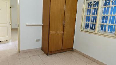 Bedroom Image of 950 Sq.ft 2 BHK Apartment / Flat for rent in Halasuru Bengaluru for Rs. 30000
