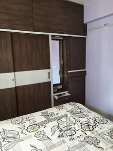 Bedroom Image of 1006 Sq.ft 2 BHK Apartment / Flat for rent in Vaishno Devi Circle Ahmedabad for Rs. 25000