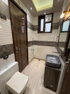 Bathroom Image of 1670 Sq.ft 3 BHK Builder Floor for sale in Paschim Vihar New Delhi for Rs. 32500000