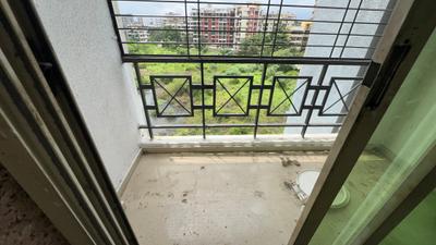 Balcony Image of 950 Sq.ft 2 BHK Apartment / Flat for sale in Manohar Shreeji Nirvana II, Badlapur East Badlapur for Rs. 4000000