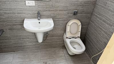 Bathroom Image of 690 Sq.ft 1 BHK Apartment / Flat for rent in Sangamvadi Pune for Rs. 33000