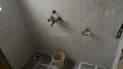 Bathroom Image of 650 Sq.ft 1 BHK Apartment / Flat for rent in Kunal Estate, Chinchwad Pune for Rs. 16500