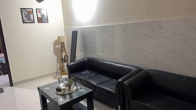 Living Room Image of 720 Sq.ft 1 BHK Apartment / Flat for rent in Sushant Lok Phase 1 Gurgaon for Rs. 27000