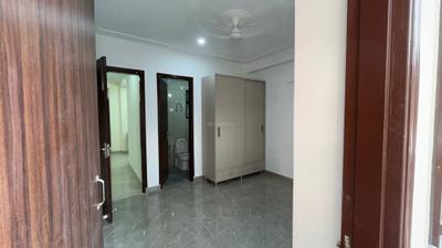 Bedroom Image of 1200 Sq.ft 3 BHK Builder Floor for rent in Palam Vihar Extension Gurgaon for Rs. 25000