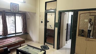 Living Room Image of 600 Sq.ft 1 BHK Apartment / Flat for rent in Koregaon Park Pune for Rs. 32000