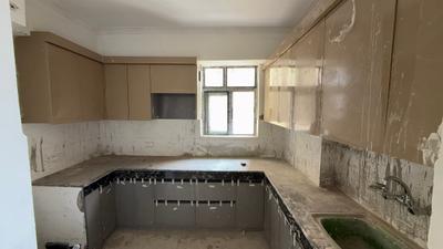 Kitchen Image of 1000 Sq.ft 2 BHK Apartment / Flat for sale in SVP Gulmohur Garden, Raj Nagar Extension Ghaziabad for Rs. 8400000