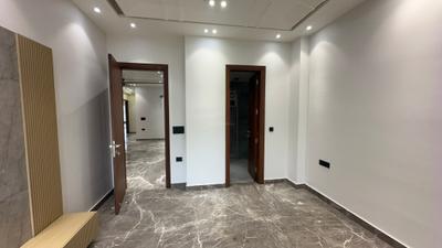 Bedroom Image of 2701 Sq.ft 4 BHK Builder Floor for sale in Paschim Vihar New Delhi for Rs. 47500000