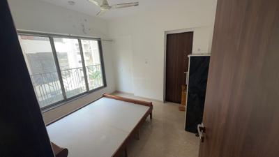 Bedroom Image of 700 Sq.ft 2 BHK Apartment / Flat for rent in Best Harmony Residency, Ghatkopar East Mumbai for Rs. 57000