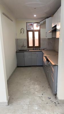 Kitchen Image of 1250 Sq.ft 3 BHK Builder Floor for rent in Palam Vihar Extension Gurgaon for Rs. 27000