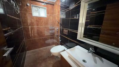 Image of 2400 Sq.ft 4 BHK Apartment / Flat for rent in Paras Emperor, Hoshangabad Road, Bhopal for Rs. 60000