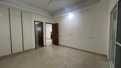 Bedroom Image of 2385 Sq.ft 4 BHK Apartment / Flat for rent in Wave Veridia, Wave City Ghaziabad for Rs. 55000