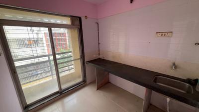 Kitchen Image of 833 Sq.ft 1.5 BHK Apartment / Flat for sale in Ulwe Navi Mumbai for Rs. 6500000