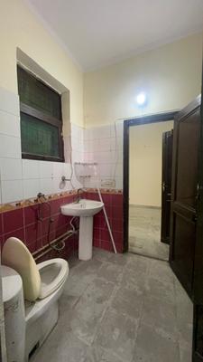 Image of 1800 Sq.ft 4 BHK Apartment / Flat for rent in Surya Nagar, Ghaziabad for Rs. 35000
