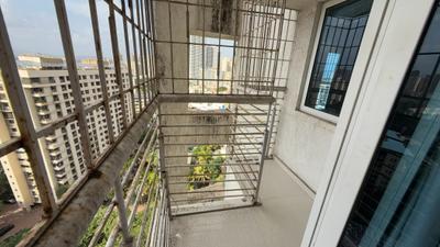 Balcony Image of 1000 Sq.ft 2 BHK Apartment / Flat for sale in Rosa Bella, Hiranandani Estate Thane for Rs. 14000000
