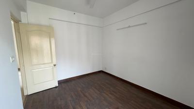 Bedroom Image of 824 Sq.ft 2 BHK Apartment / Flat for sale in Paras Tierea, Sector 137 Noida for Rs. 6800000