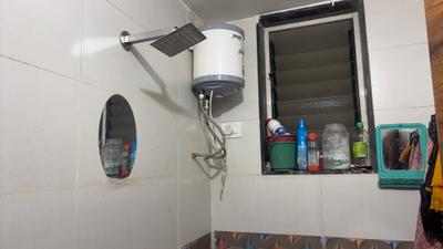 Bathroom Image of 670 Sq.ft 1.5 BHK Apartment / Flat for sale in Pathardi Phata Nashik for Rs. 3600000