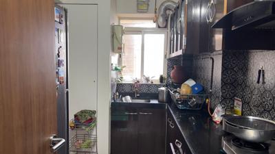 Living Room Image of 873 Sq.ft 2 BHK Apartment / Flat for sale in Lodha Amara, Kolshet Thane for Rs. 14500000