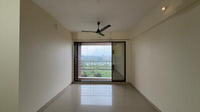 Living Room Image of 800 Sq.ft 2 BHK Apartment / Flat for rent in Seawoods Navi Mumbai for Rs. 50000