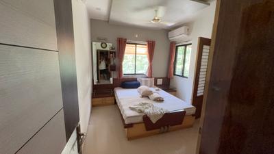 Bedroom Image of 1360 Sq.ft 3 BHK Apartment / Flat for sale in Akota Vadodara for Rs. 7400000