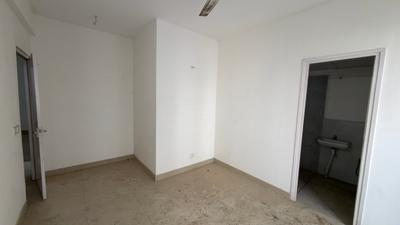 Bedroom Image of 950 Sq.ft 2 BHK Apartment / Flat for rent in Suncity Avenue 76, Sector 76 Gurgaon for Rs. 18000