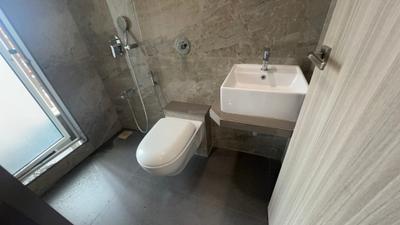 Bathroom Image of 391 Sq.ft 1 BHK Apartment / Flat for sale in 71 Midtown, Chembur Mumbai for Rs. 10500000