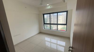 Bedroom Image of 1050 Sq.ft 2 BHK Apartment / Flat for sale in Shapoorji Pallonji Vicinia, Powai Mumbai for Rs. 24000000