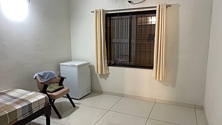 Pratham Upvan, Bhayli Bedroom One 1