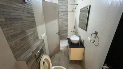 Image of 2100 Sq.ft 3 BHK Independent House for rent in Shivalik, New Delhi for Rs. 75000