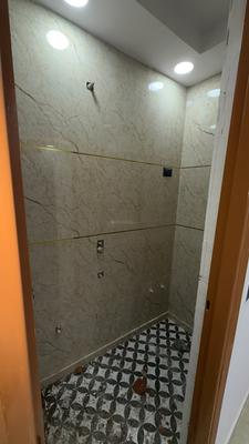 Image of 900 Sq.ft 3 BHK Builder Floor for sale in Govindpuri, New Delhi for Rs. 5200000