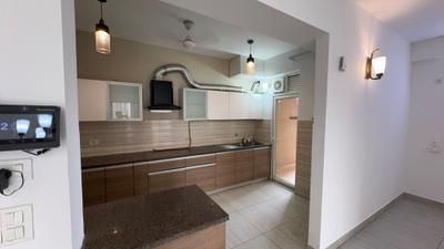Kitchen Image of 1827 Sq.ft 3 BHK Apartment / Flat for rent in ABA Cleo County, Sector 121 Noida for Rs. 66000