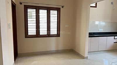 Image of 2400 Sq.ft 2 BHK Apartment / Flat for rent in JP Nagar, Bengaluru for Rs. 40000