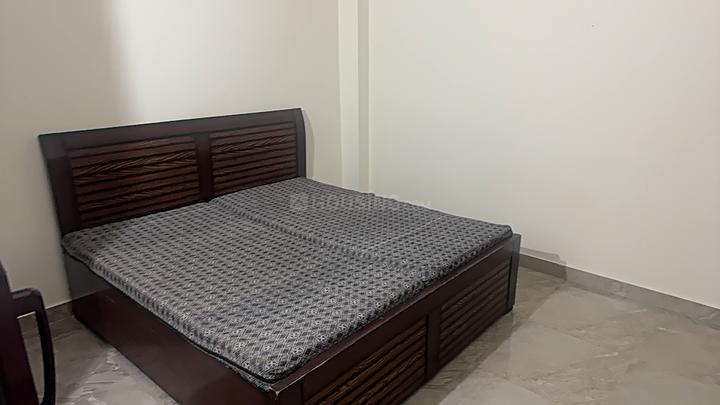 Sector 43 Bedroom 1