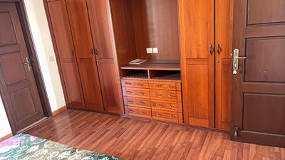 Bedroom Image of 3930 Sq.ft 4 BHK Apartment / Flat for sale in Central Park Resorts, Sector 48 Gurgaon for Rs. 142500000