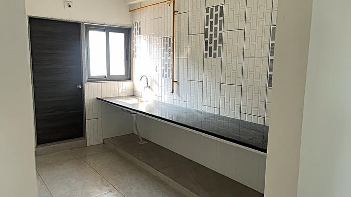 Harmain 33 Main Image 1