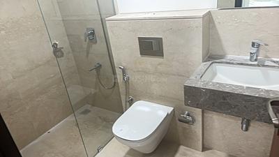 Image of 952 Sq.ft 2 BHK Apartment / Flat for sale in Piramal Mahalaxmi, Worli, Mumbai for Rs. 51000000