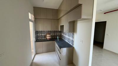 Kitchen Image of 800 Sq.ft 3 BHK Apartment / Flat for rent in Signature Global Golf Green, Sector 79 Gurgaon for Rs. 19000