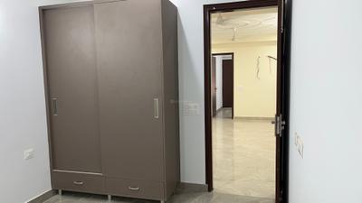 Bedroom Image of 1200 Sq.ft 3 BHK Builder Floor for rent in Palam Vihar Extension Gurgaon for Rs. 25000