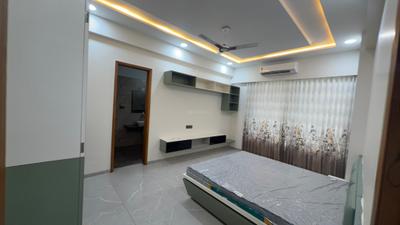 Bedroom Image of 2100 Sq.ft 3 BHK Apartment / Flat for rent in Saamarth H7, PDPU Road Gandhinagar for Rs. 60000