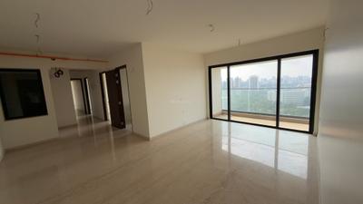 Living Room Image of 1600 Sq.ft 3 BHK Apartment / Flat for sale in Kalpataru Magnus, Bandra East Mumbai for Rs. 79000000