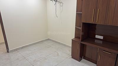 Bedroom Image of 1250 Sq.ft 3 BHK Builder Floor for sale in Chirag Dilli New Delhi for Rs. 10000000