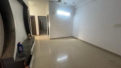 Living Room Image of 1400 Sq.ft 3.5 BHK Builder Floor for rent in Sector 47 Noida for Rs. 26000