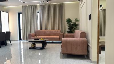 Living Room Image of 2600 Sq.ft 4 BHK Apartment / Flat for sale in Pal Gam Surat for Rs. 12000000