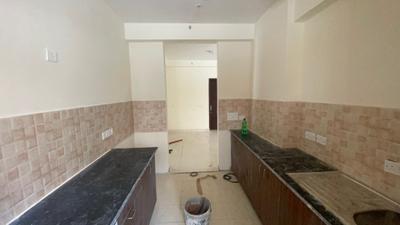 Kitchen Image of 1550 Sq.ft 3 BHK Apartment / Flat for sale in Amrapali Heartbeat City, Sector 107 Noida for Rs. 16537500