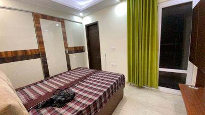 Bedroom Image of 900 Sq.ft 2 BHK Builder Floor for sale in Lajpat Nagar New Delhi for Rs. 20000000