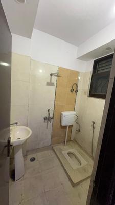 Image of 950 Sq.ft 2 BHK Builder Floor for rent in Indirapuram, Ghaziabad for Rs. 23000