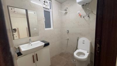 Image of 1494 Sq.ft 3.5 BHK Builder Floor for rent in Smartworld Gems, Sector 89, Gurgaon for Rs. 32100