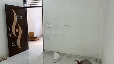 Bedroom Image of 800 Sq.ft 2 BHK Builder Floor for rent in Palam Vihar Extension Gurgaon for Rs. 13000