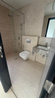 Image of 2220 Sq.ft 4 BHK Apartment / Flat for rent in Piramal Mahalaxmi South Tower, Worli, Mumbai for Rs. 550051