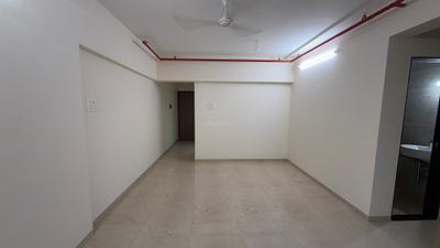 Living Room Image of 1006 Sq.ft 2 BHK Apartment / Flat for sale in Squarefeet Mahavir Square, Thane West Thane for Rs. 14500000
