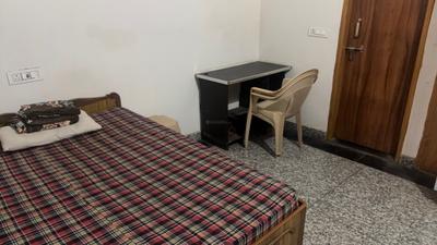 1 RK Independent Builder Floor